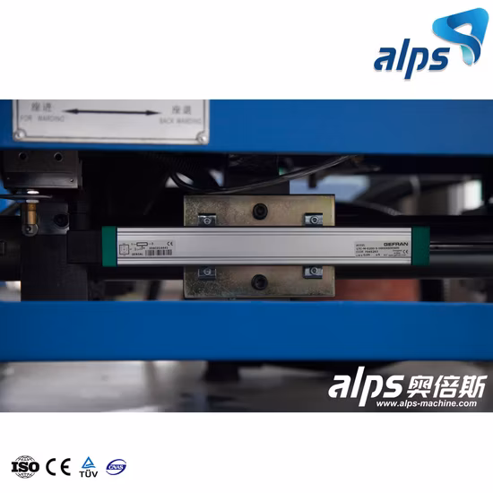 Factory Hot Sales Plastic Injection Molding Machine with a Discount