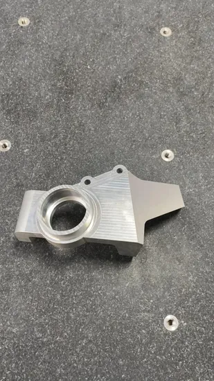 CNC-Bearbeitung für nicht standardmäßige Formkomponenten/Fahrzeugteile/Motorradteile/Flugzeugersatzteile/Drohnenteile/medizinische Geräteteile/Schiffszubehör